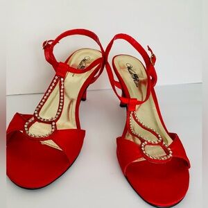 Ladies Red Heeled Dress Shoes, by Wild Rose, Size 11, New, w/o tags